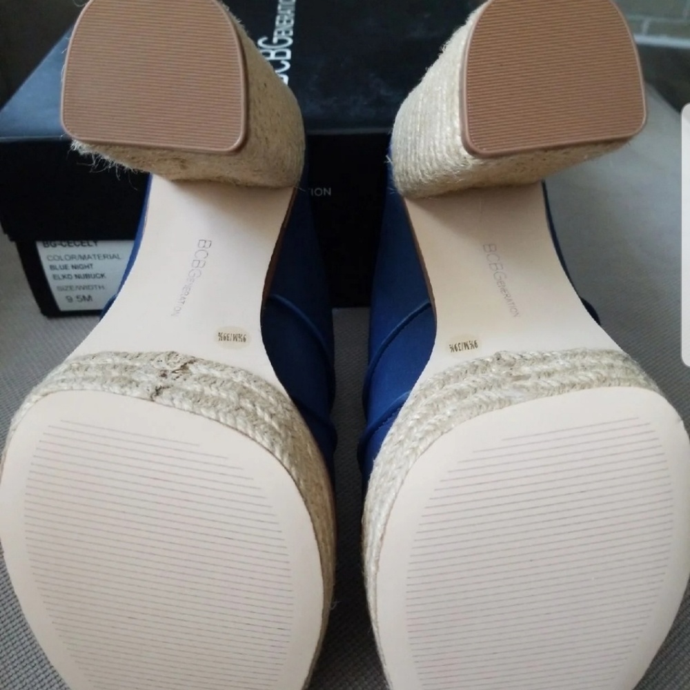 **NIB** BCBGENERATION PLATFORMS - Picture 3 of 5
